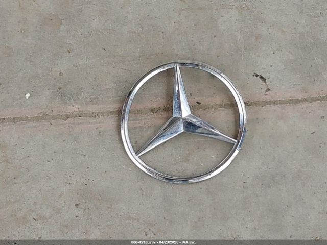 55SWF4KB6FU023015 Mercedes-Benz C 300 4matic/luxury 4matic/sport 4matic
