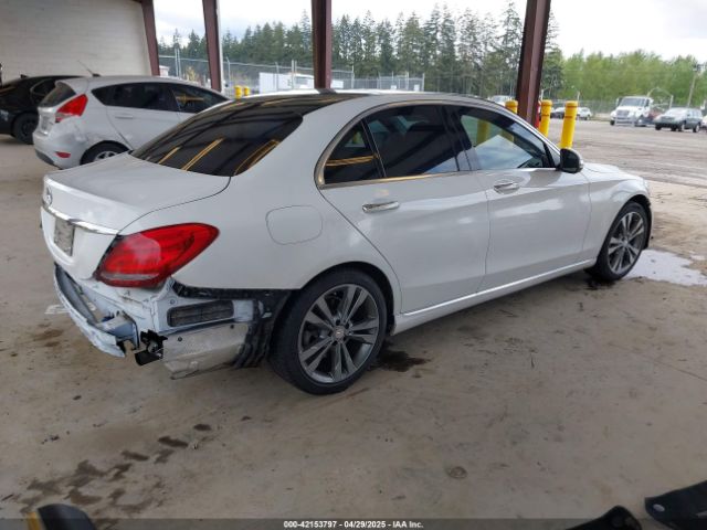 55SWF4KB6FU023015 Mercedes-Benz C 300 4matic/luxury 4matic/sport 4matic