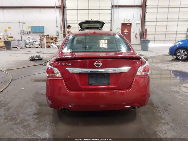 Nissan Altima 2.5 S 2015 1N4AL3AP6FC110413 Image 17