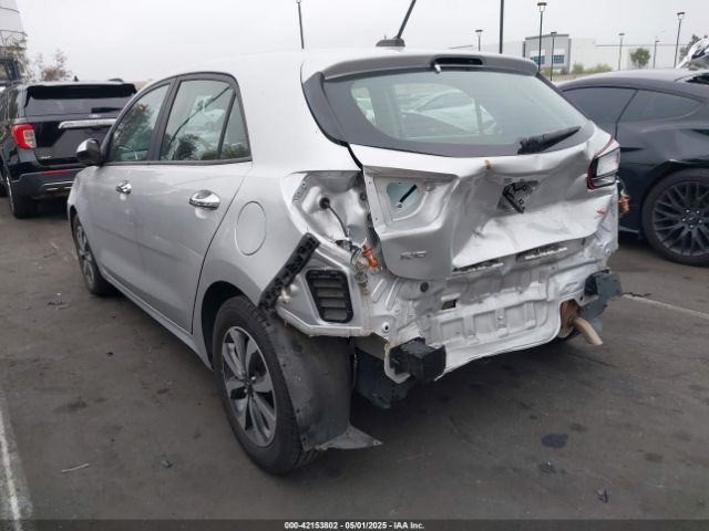 3KPA25AD1ME420750 KIA Rio 5-door S