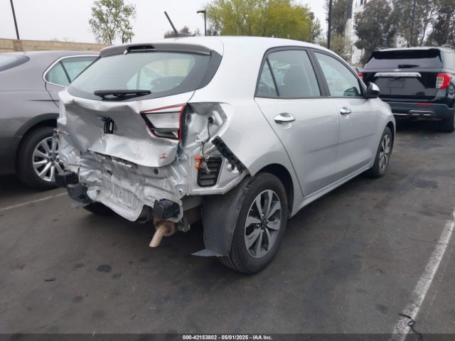 3KPA25AD1ME420750 KIA Rio 5-door S