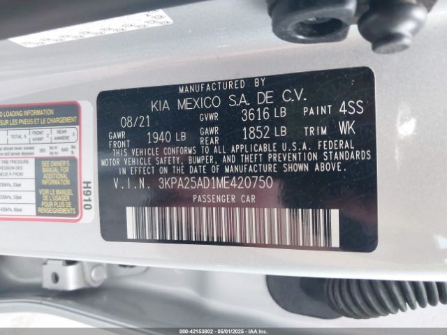 3KPA25AD1ME420750 KIA Rio 5-door S