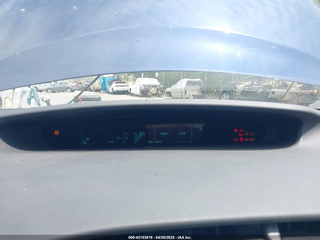 JTDKN3DU0F0460986 Toyota Prius Three
