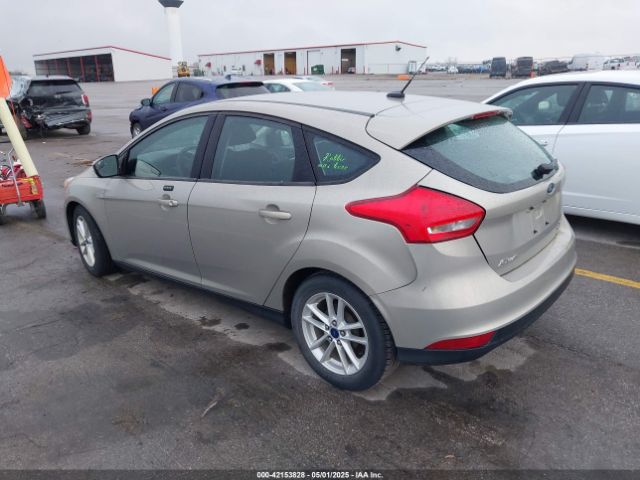1FADP3K21FL211511 Ford FOCUS SE