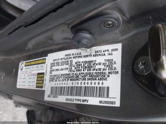2006 MITSUBISHI ENDEAVOR 4A4MM21S16E066806 Photo 8