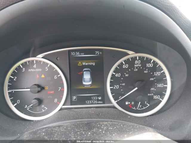 3N1AB7AP2HY313820 Nissan SENTRA SV