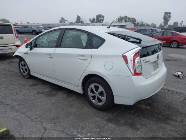JTDKN3DU7F1987644 Toyota Prius Two