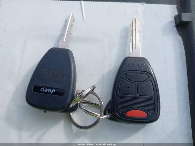 1C4NJRFB2ED546864 Jeep Patriot Latitude