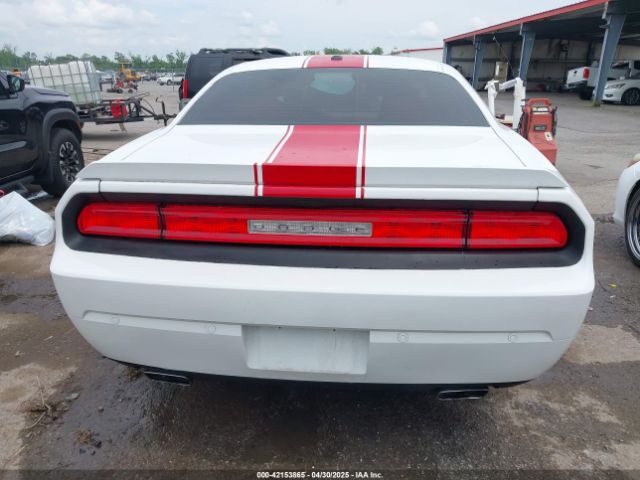 2C3CDYAG9EH164625 Dodge Challenger Rallye Redline