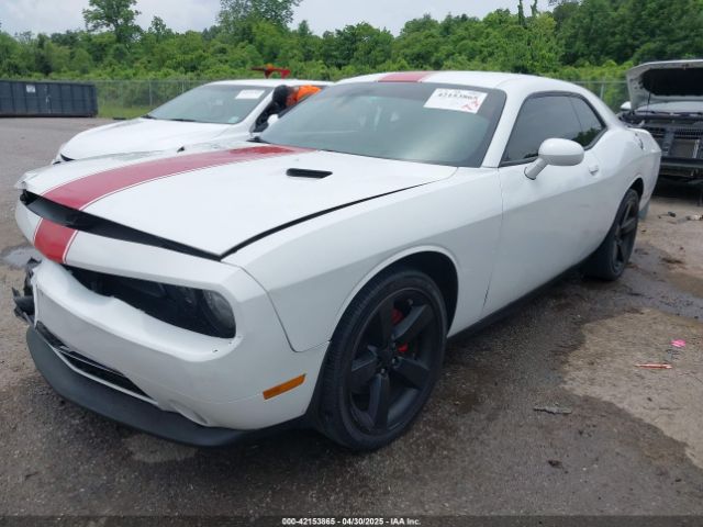 2C3CDYAG9EH164625 Dodge Challenger Rallye Redline