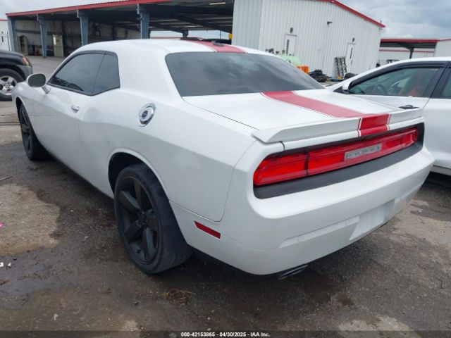 2C3CDYAG9EH164625 Dodge Challenger Rallye Redline