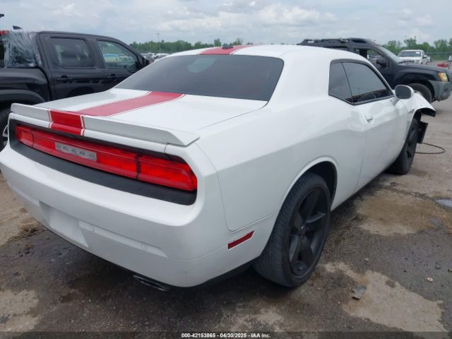 2C3CDYAG9EH164625 Dodge Challenger Rallye Redline