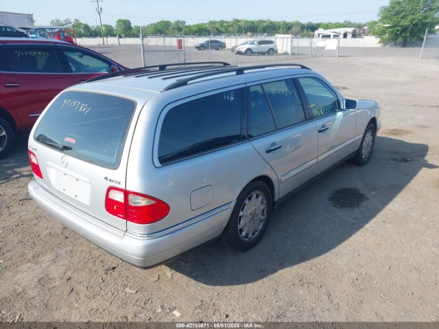 1999 MERCEDES-BENZ E 320 WDBJH82F9XX017330 Photo 3