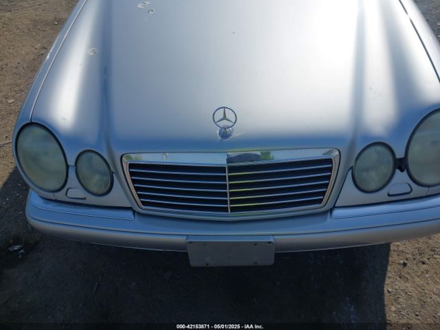 1999 MERCEDES-BENZ E 320 WDBJH82F9XX017330 Photo 5