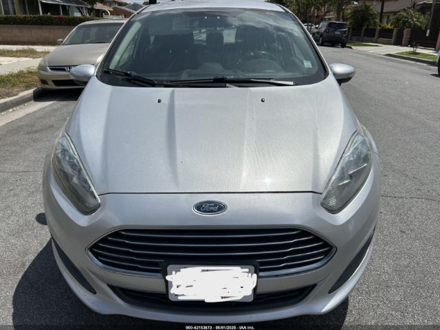 3FADP4EJ8FM167515 Ford FIESTA SE