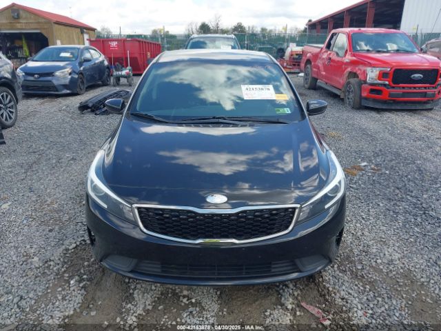 3KPFK4A71JE227777 KIA FORTE LX