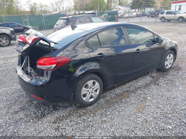 3KPFK4A71JE227777 KIA FORTE LX