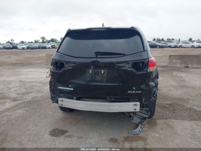 5TDJZRFHXKS573838 Toyota Highlander Xle