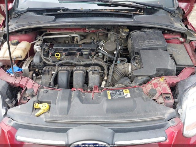 1FADP3K26EL333909 Ford FOCUS SE