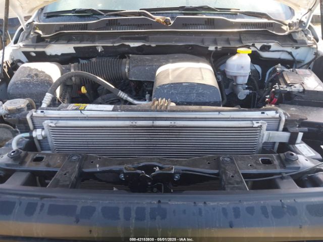 1C6RR7LG7RS149030 RAM 1500 Classic Warlock  4x4 5'7 Box