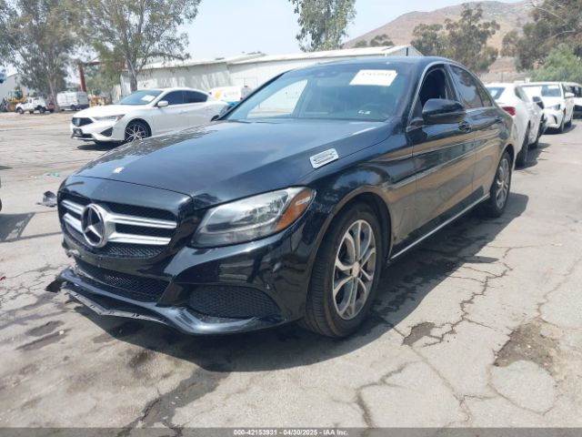 55SWF4JB2GU149942 Mercedes-Benz C 300 Luxury/sport