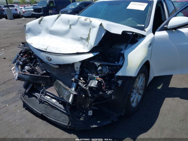5XXGT4L37GG026140 KIA Optima Lx