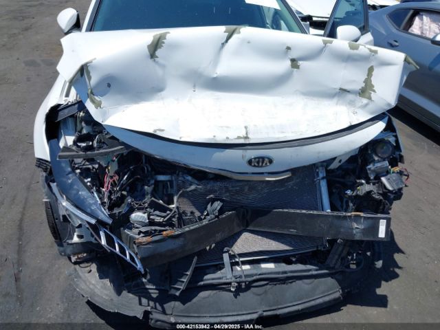 5XXGT4L37GG026140 KIA Optima Lx