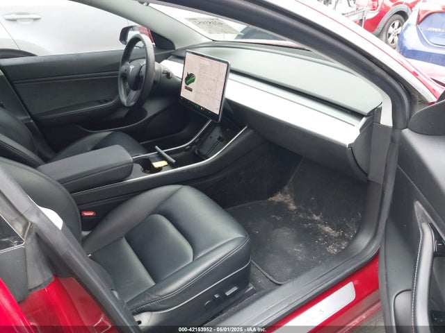 2018 TESLA MODEL 3 5YJ3E1EB4JF091646 Photo 4