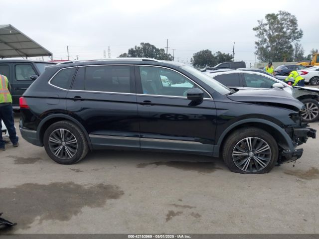 3VV3B7AX9KM006585 Volkswagen Tiguan 2.0t Se/2.0t Sel/2.0t Sel R-line/2.0t Sel R-line Black