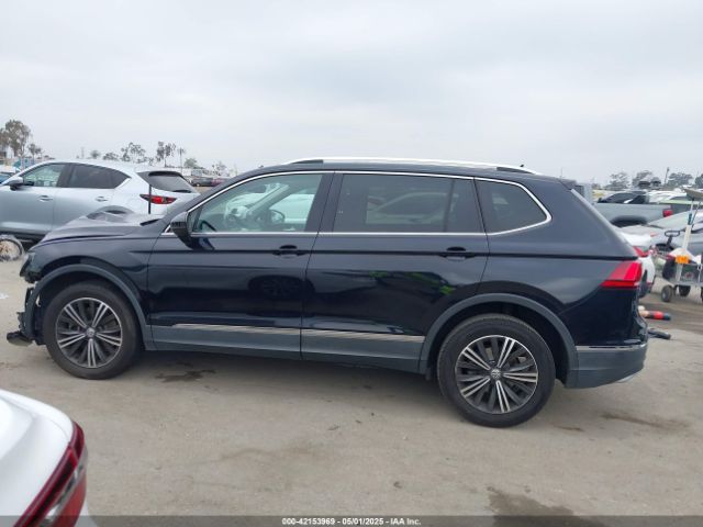3VV3B7AX9KM006585 Volkswagen Tiguan 2.0t Se/2.0t Sel/2.0t Sel R-line/2.0t Sel R-line Black