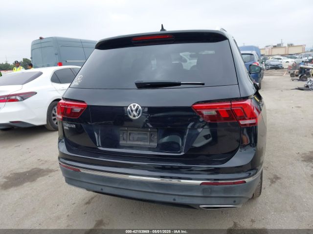 3VV3B7AX9KM006585 Volkswagen Tiguan 2.0t Se/2.0t Sel/2.0t Sel R-line/2.0t Sel R-line Black