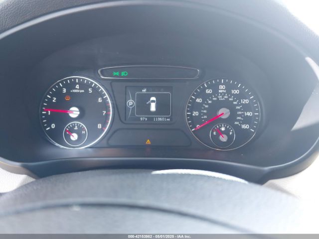 5XYPG4A59GG055448 KIA Sorento 3.3l Lx