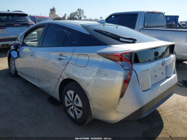 JTDKARFUXH3030573 Toyota Prius Three