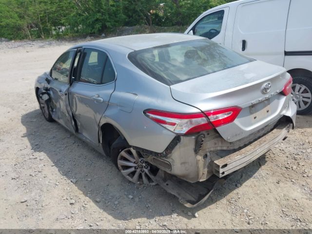 JTNB11HK0J3018544 Toyota CAMRY LE
