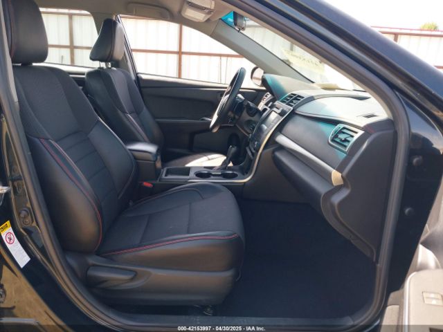 4T1BF1FK1GU530305 Toyota CAMRY SE
