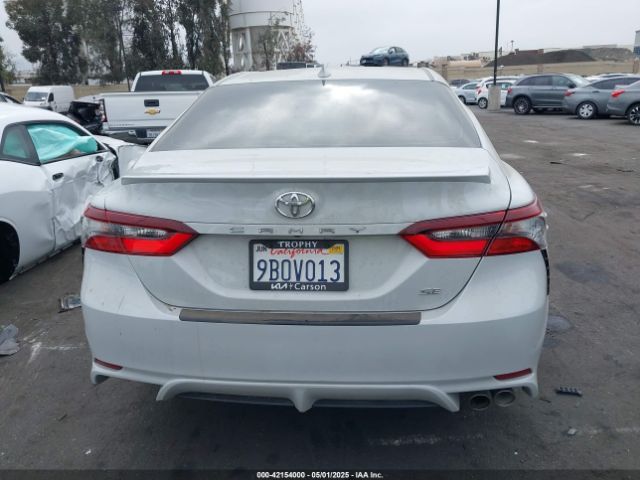 4T1G11AK5NU054097 Toyota CAMRY SE