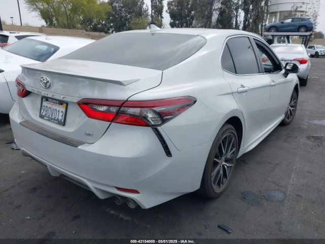 4T1G11AK5NU054097 Toyota CAMRY SE