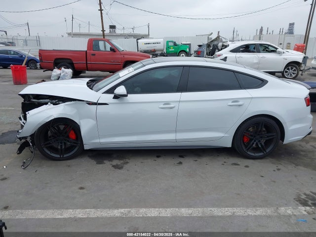 Audi A5 2019 WAUENCF57KA077101 Image 15