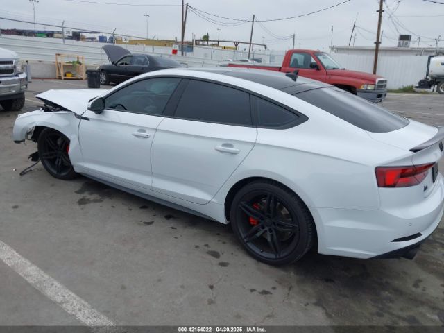 2019 AUDI A5 WAUENCF57KA077101 Photo 2