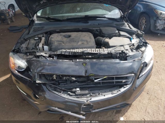 LYV402FMXGB093758 Volvo S60 Inscription T5 Drive-e Platinum