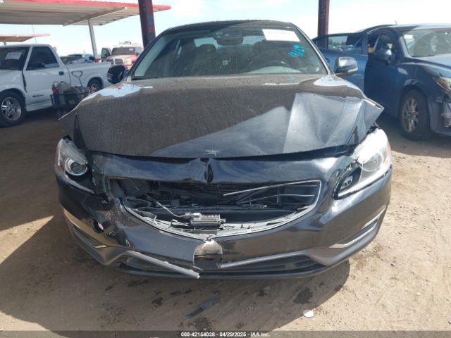 LYV402FMXGB093758 Volvo S60 Inscription T5 Drive-e Platinum