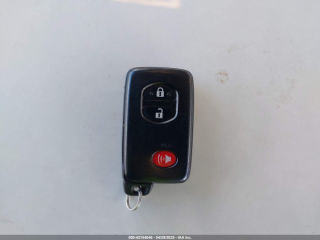 JTDKN3DU0E1770807 Toyota Prius Five