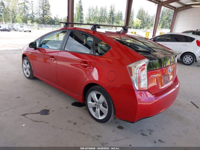 JTDKN3DU0E1770807 Toyota Prius Five