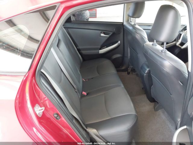 JTDKN3DU0E1770807 Toyota Prius Five