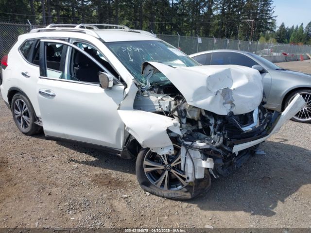 5N1AT2MN5HC852704 Nissan ROGUE SV