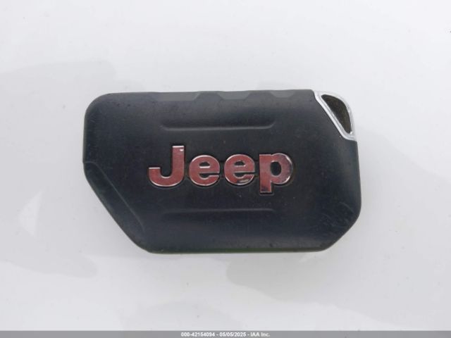 1C4HJXDG6JW210973 Jeep Wrangler Unlimited Sport 4x4