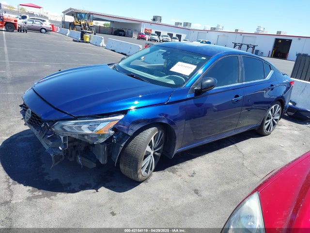 1N4BL4CV3NN424531 Nissan Altima Sr Fwd