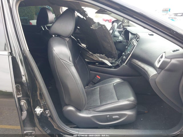 1N4AA6AP8JC368190 Nissan 2018