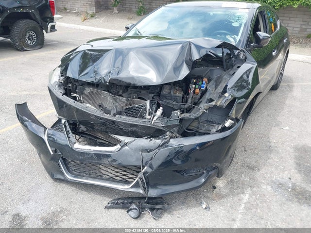 1N4AA6AP8JC368190 Nissan 2018