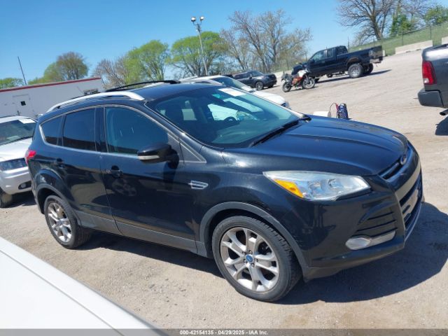 1FMCU9J90EUA22353 Ford Escape Titanium